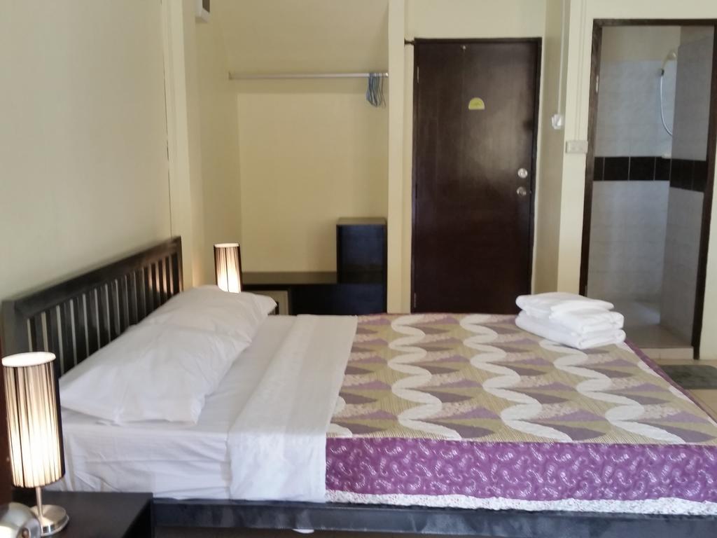 Indogee Apartments Pattaya Buitenkant foto
